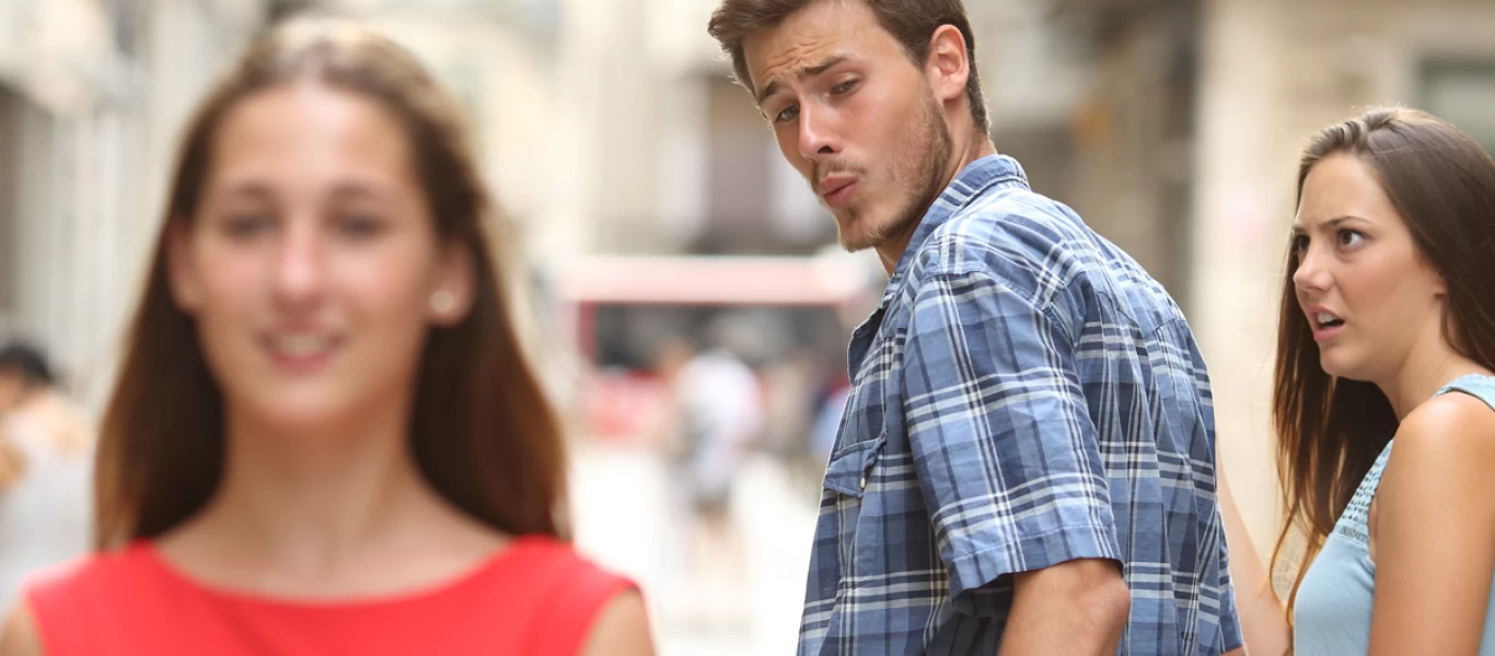 Τι είναι το micro ‑ cheating και πως απειλεί τη σχέση σου; - Η νέα έννοια που θα σου προσθέσει άλλο ένα εpωτικό πρόβλημα